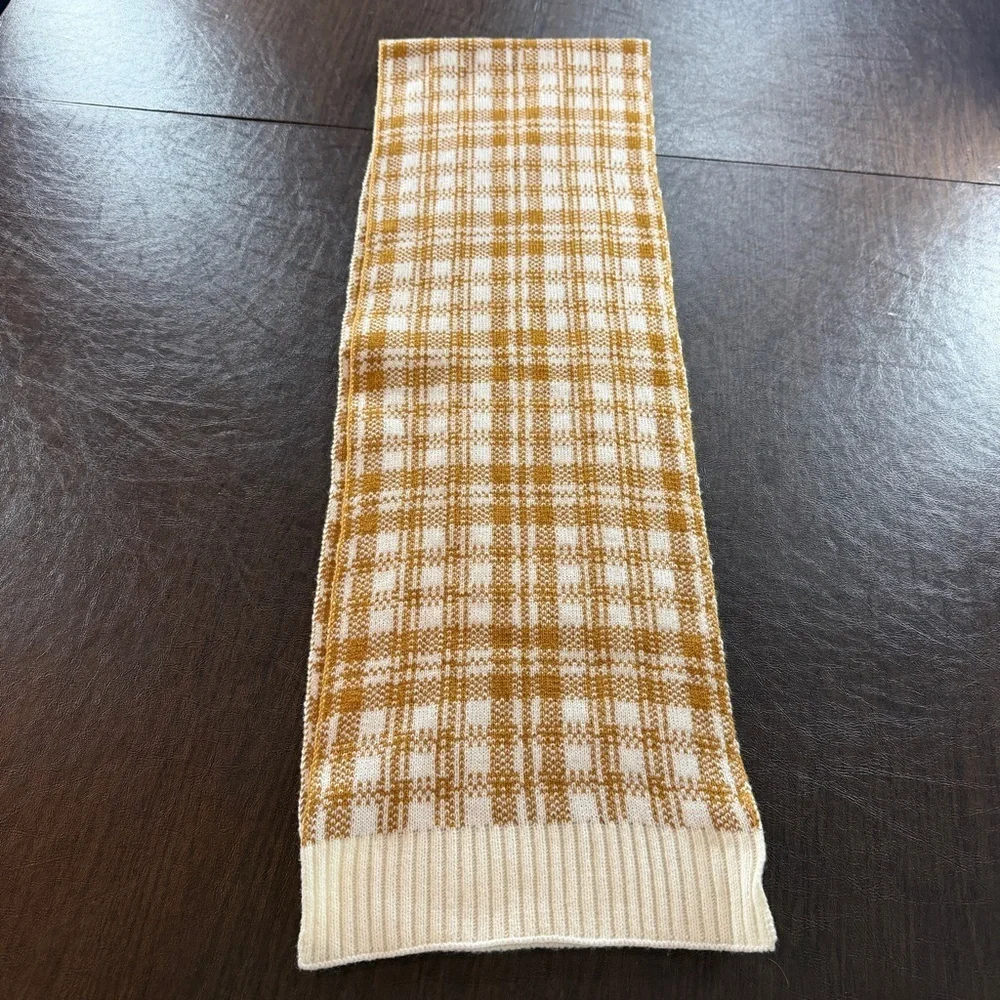 Timberland Plaid Tan and Cream Scarf